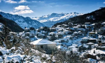 Успешно спасени двајца вработени на А1 кај Лазарополе