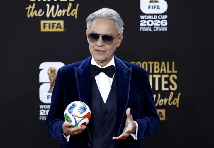 Андреа Бочели ќе настапи на церемонијата на отворање на ЗОИ 2026