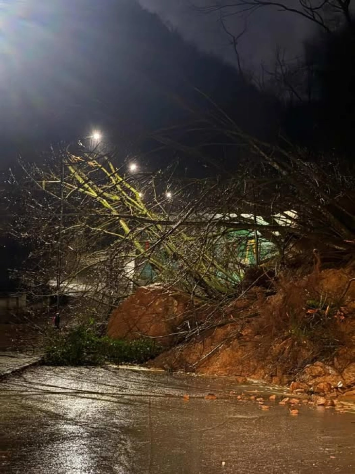 Информација од ЦУК за состојбата по обилните врнежи