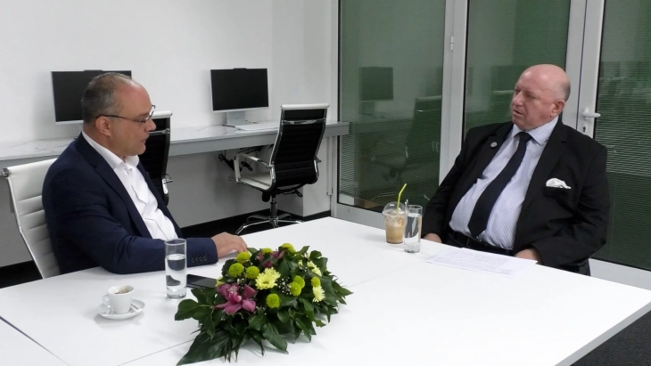 М-р Боријан Борозанов во „Бизнис-клуб“: Интеграцијата во глобалните системи, извозно-развоен модел и инвестиции во образованието - клучни фактори за успех на државата