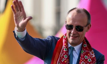 Мерц очекува САД да продолжат да учествуваат со Данска во одбраната на Гренланд