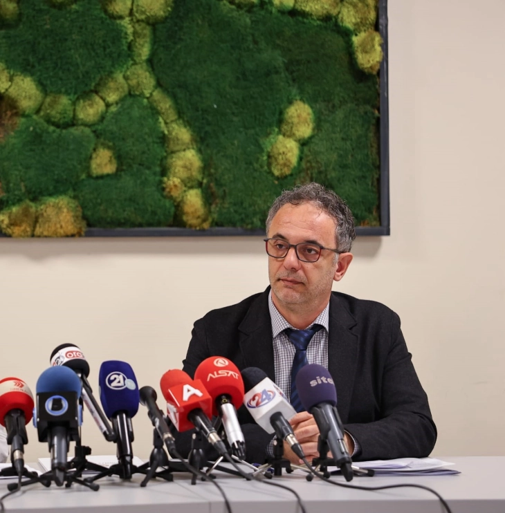 Aliu: Bizneset nuk do të mbyllen sepse me ligjin për mbrojtje nga duhanpirja nuk ndalohet pirja e cigereve