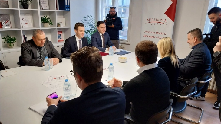 Ministria e Punëve të Jashtme me një set aktivitetesh për rritjen e bashkëpunimit tregtar, në vizitat shtetërore do të sillen edhe përfaqësues të sektorit të biznesit