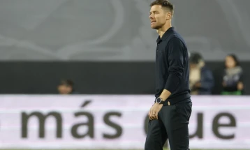 Çabi Alonso u largua nga Reali i Madridit, Arbeloa trajner i ri