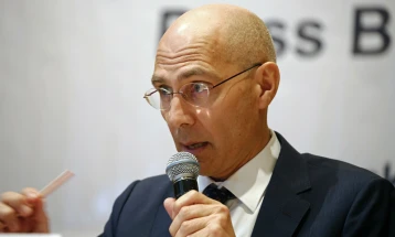 Турк: Иранските власти веднаш да го прекинат насилството и репресијата