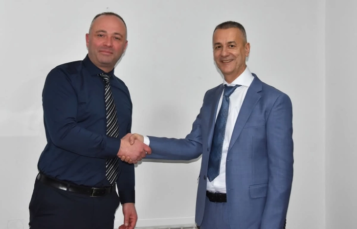 Градоначалникот на Кочани се сретна со со претседателот на Комисијата на АЕК, се разговараше за унапредување на дигиталната трансформација во локалната администрација