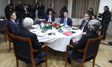 Почна лидерската средба