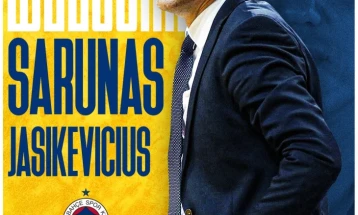 Јасикевичиус уште три години на клупата на Фенербахче