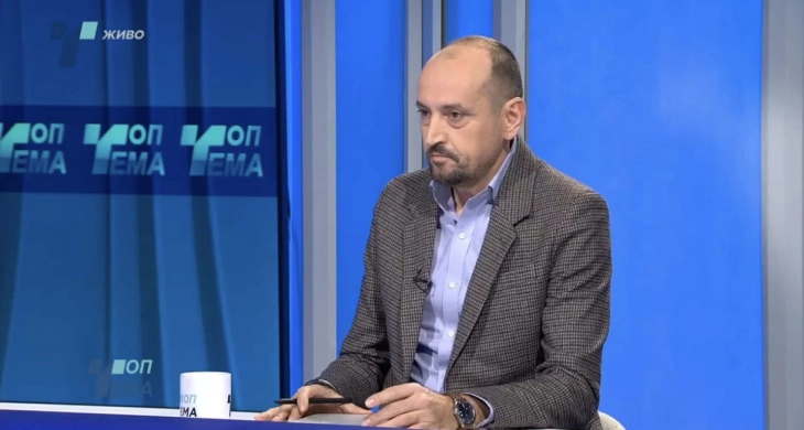 Битиќи: Состојбите денес и во 2016 година не се разликуваат, недовербата во институциите е иста