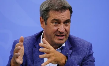 Баварскиот премиер, Маркус Зедер, предлага намалување на покраините во Германија од сегашните 16 на 10