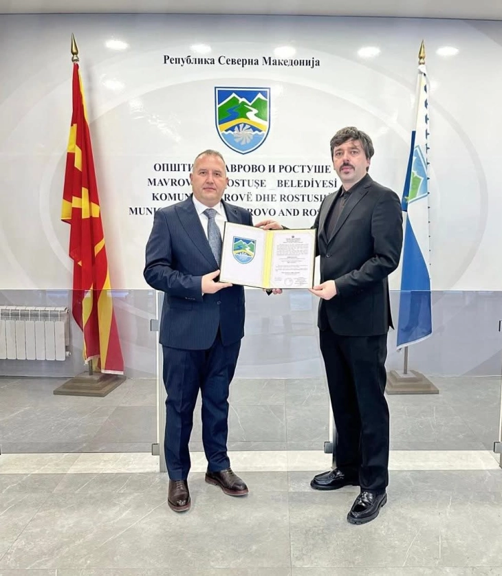 Oner Jakuposki edhe zyrtarisht kryetar i Komunës Mavrovë dhe Rostushë