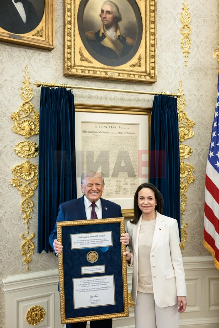 Maçado ia dorëzon Trampit çmimin Nobel për Paqe