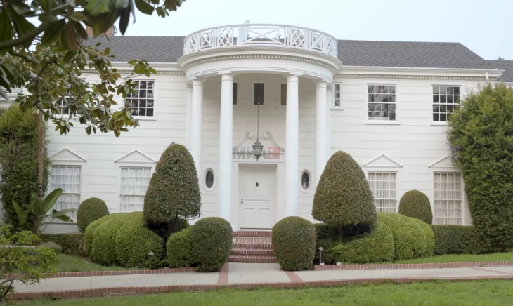 Куќата на „Принцот од Бел-Ер“ оди на продажба