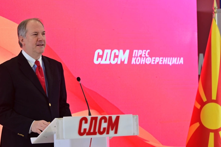 Жерновски: Одлуката на САД за визите е аларм - политиките за изолација скапо ја чинат Македонија