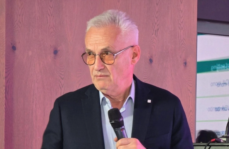 Пулмологот Станетиќ за МИА: Времето на лечење на карциномот само врз основа на хистологија е поминато, неопходно е да се прават и молекуларни, генетски тестирања