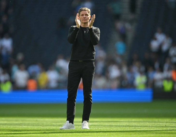 Гласнер на крајот на сезоната ја напушта клупата на Кристал Палас