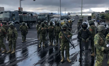 Еквадор со  дополнителни 10.000 војници ќе се бори против наркокартелите