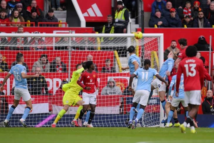 Man Utd dominate Man City as Michael Carrick reign begins with win