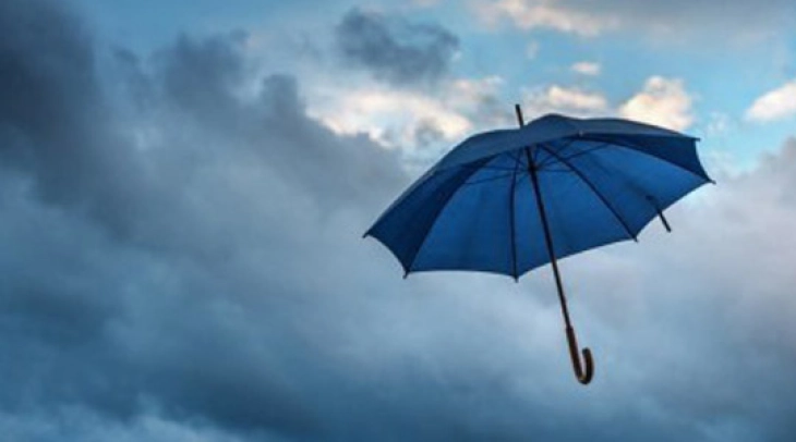 Weather: Cloudy with showers of rain, snow; high 7°C