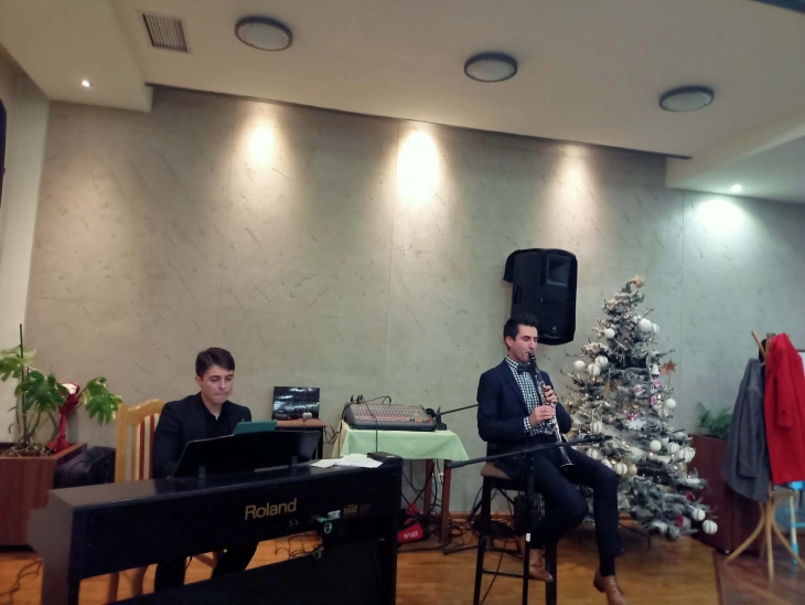 Кларинетистот Благој Ламњов одржа целовечерен концерт во родниот Велес