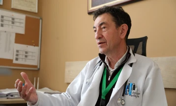 Д-р Зафировски за МИА: Новиот закон против пушење е јасна порака дека здравјето, особено на младите и непушачите е приоритет