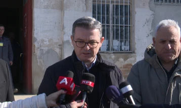 Трипуновски: Главнината од тутунот е откупена, се стимулира тутунопроизводството