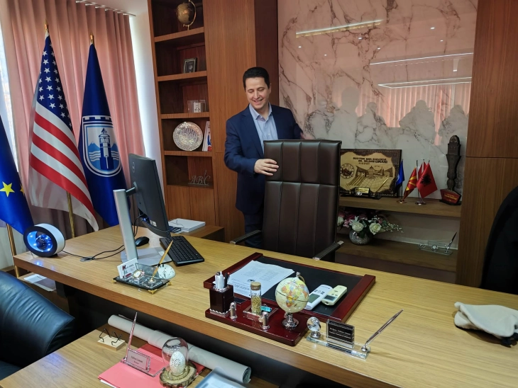 Valbon Limani e filloi mandatin e kryetarit