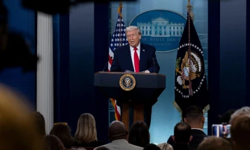 Трамп за спорот околу Гренланд: Ќе најдеме решение