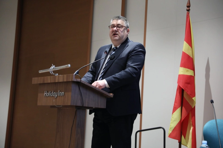 Минчев: Нема веќе доживотни функции и недопирливи позиции