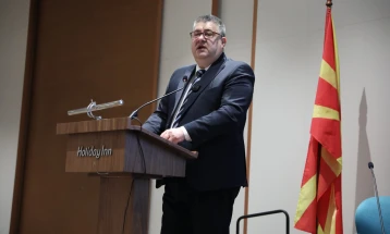 Minçev: Nuk ka më funksione të përjetshme dhe të paprekshme