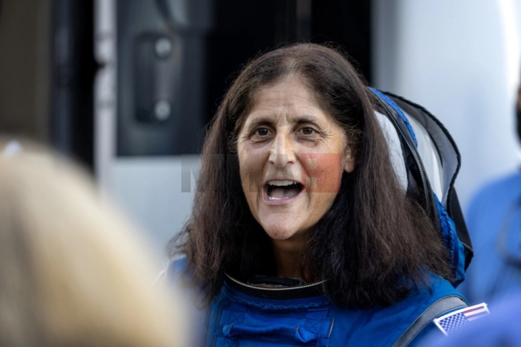 Суни Вилијамс, астронаутката која непланирано мина девет месеци на  Меѓународната вселенска станица, отиде во пензија