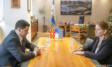 Кирил Пецаков се сретна со амбасадорката на Грција, Софија Филипиду