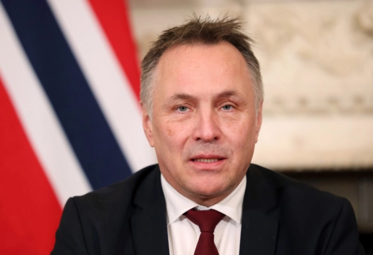 Норвешкиот министер за одбрана, Торе Сандвик: Ситуацијата во НАТО е тешка