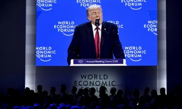 Трамп: Европа не е тоа што беше порано, да не бевме ние во Данска ќе се зборуваше германски и јапонски