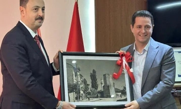 Фатих Улусој амбасадорот на Република Турција во посета на Гостивар