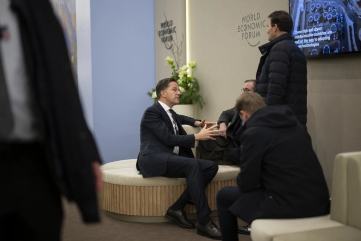 Rute: Aleatët e NATO-s duhet të përforcojnë sigurinë e Arktikut