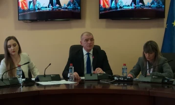 Предлогот скопската полиција од Сектор да премине во Оддел ја помина матичната собраниска Комисија