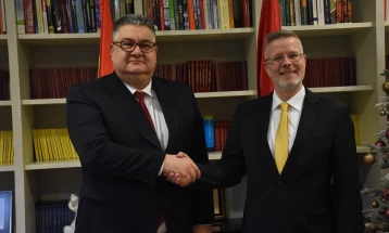 Министерот Минчев на средба со амбасадорот на Швајцарија, Зомер