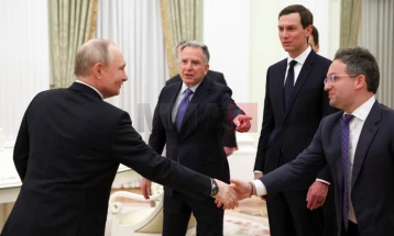 Путин нуди милијарда долари за Одборот за мир на Трамп за одмрзнување на имотот