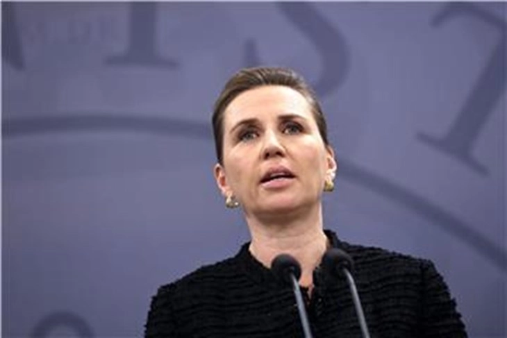 Фредериксен ќе се сретне со Руте за Гренланд во Брисел