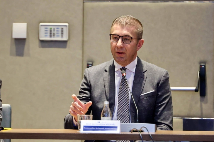 Мицкоски од Давос: Македонија ја зајакнува енергетската инфраструктура, се развиваат проекти за производство на електрична енергија важни и за регионот