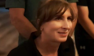 (Видео) Позната новинарка Даниела Зизи: Пустец, меѓу уништувањето и заканите од бегалските кампови