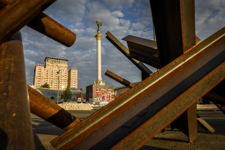 Киев е без греење, а областа Чернигов без електрична енергија по руски напад, и покрај преговорите во Абу Даби