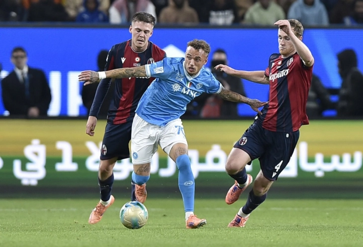 Наполи му го позајми Ланг на Галатасарај