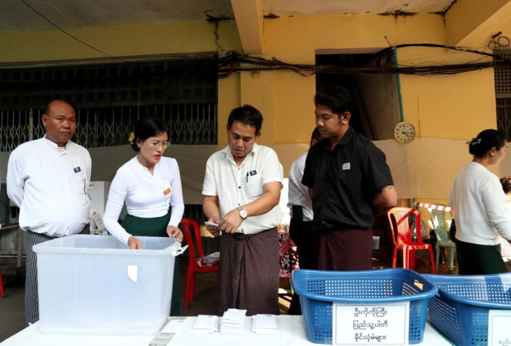 Во Мјанмар се одржува последниот круг од трифазните општи избори