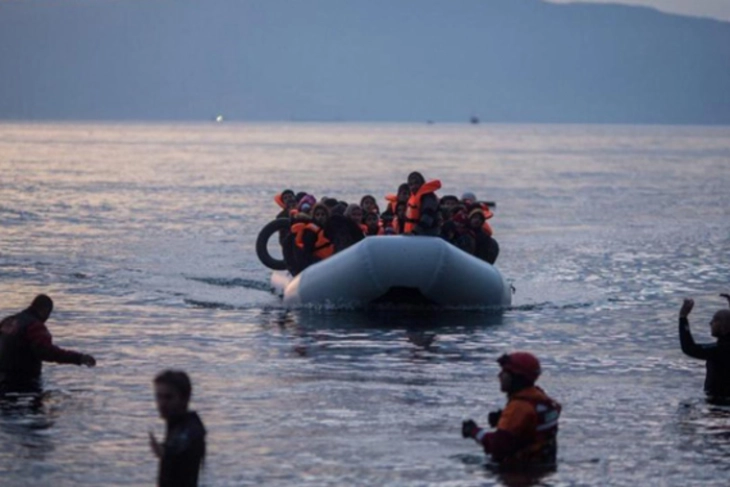 Најмалку 50 мигранти загинаа во Средоземно Море