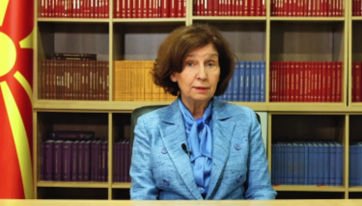 Сиљановска-Давкова: Зимската школа на Меѓународниот семинар за македонски јазик, литература и култура е жива академска дебата за македонскиот јазик како темел на идентитетот