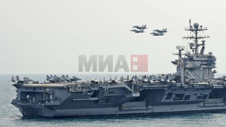 Американскиот носач на авиони „Линколн“ пристигна во близина на Иран