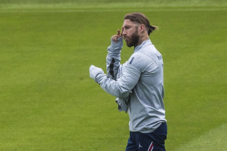 Рамос и група инвеститори ќе ја купат Севиља за 400 милиони евра