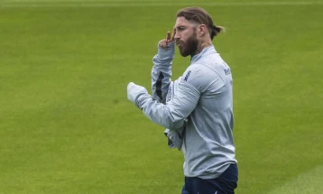 Рамос и група инвеститори ќе ја купат Севиља за 400 милиони евра